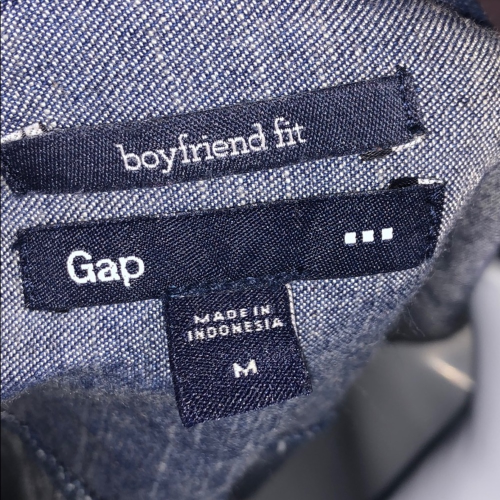 Gap denim button down - Picture 4 of 4